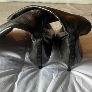 Prada Size 35 Kitten heel boots.